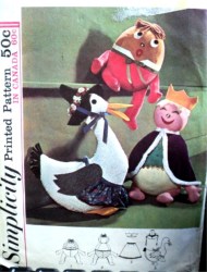 5713  Simplicity  '64 STUFFED HUMPTY DUMPTY,  MOTHER GOOSE, KING COLE PATTERN UNCUT